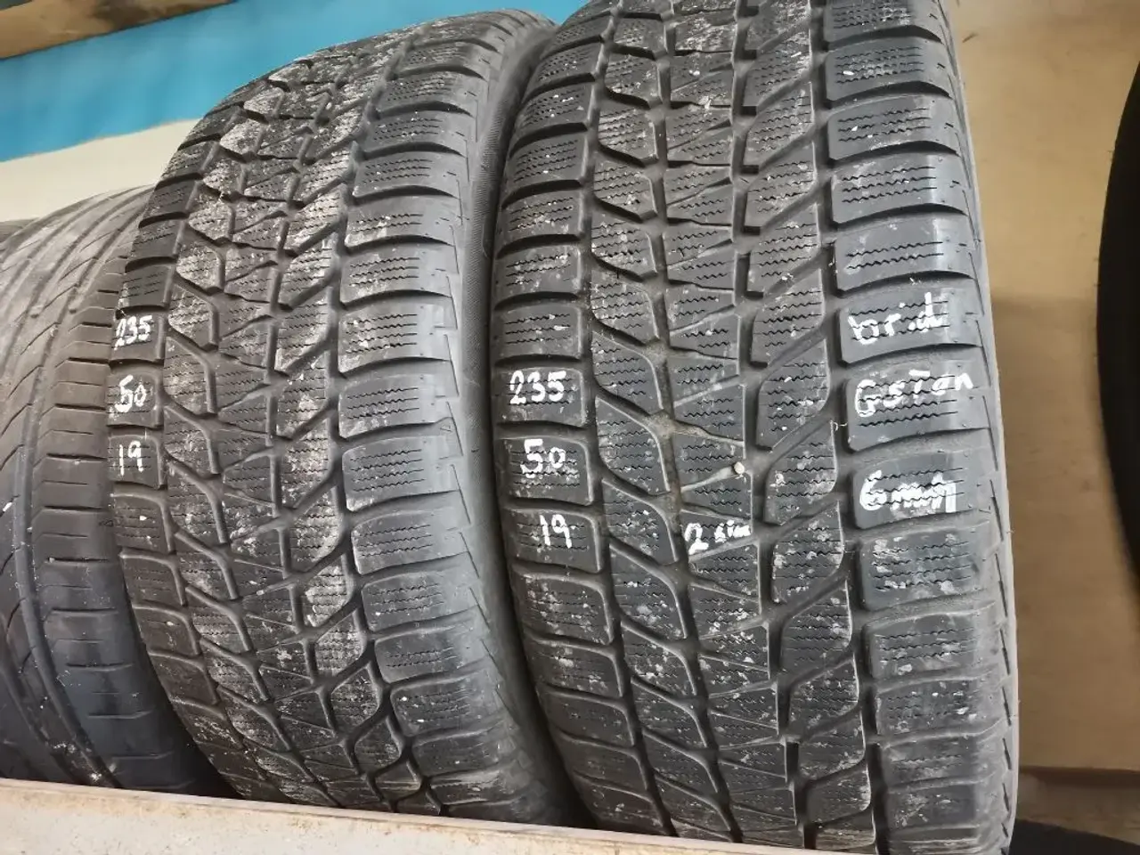 Billede 1 - 235/50-19
