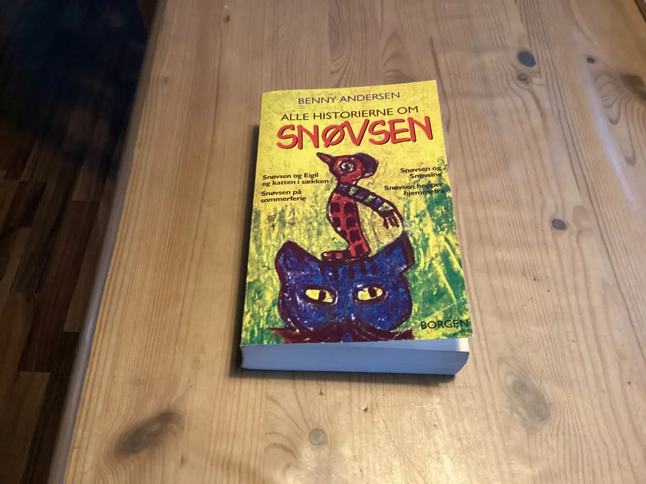 Billede 1 - Snøvsen, Bøger 