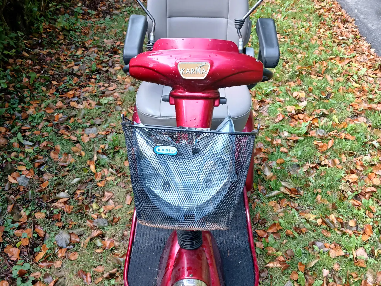 Billede 3 - 3 hjulet elscooter fra karma med nye batterier
