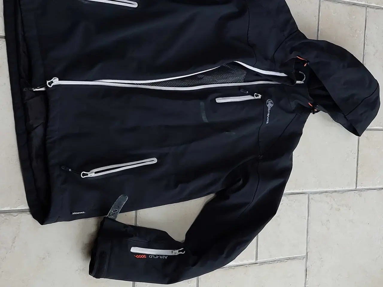 Billede 5 - Sort soft shell vinter jakke. 