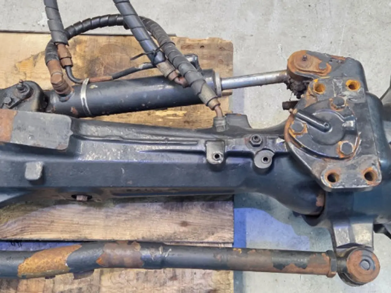 Billede 9 - New Holland T6030 Foraksel 87523727