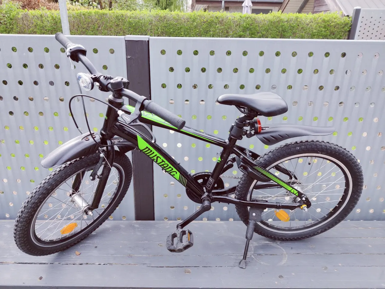Billede 1 - Mustang Vulcan TX330 20" mountainbike med lås 