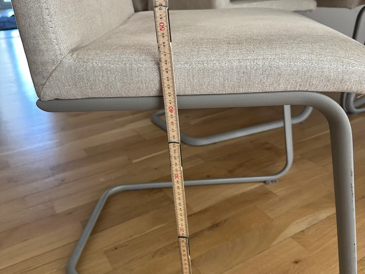 Billede 5 - 6 spisebordsstole sælges samlet pris – flot beige 