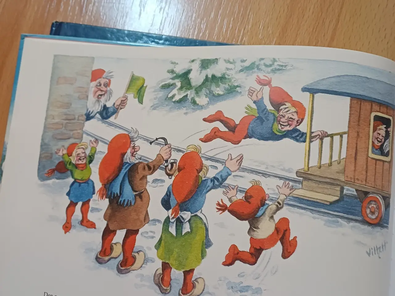 Billede 4 - To jule bøger