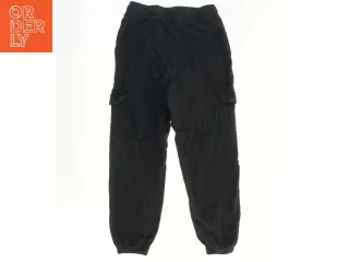 Cargo Bukser fra H&M (str. 164)