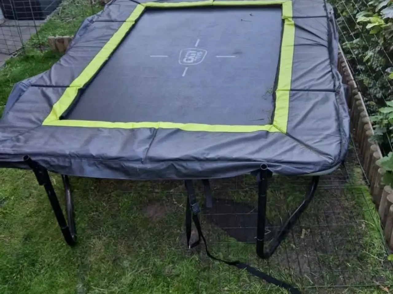 Billede 1 - Trampolin til haven