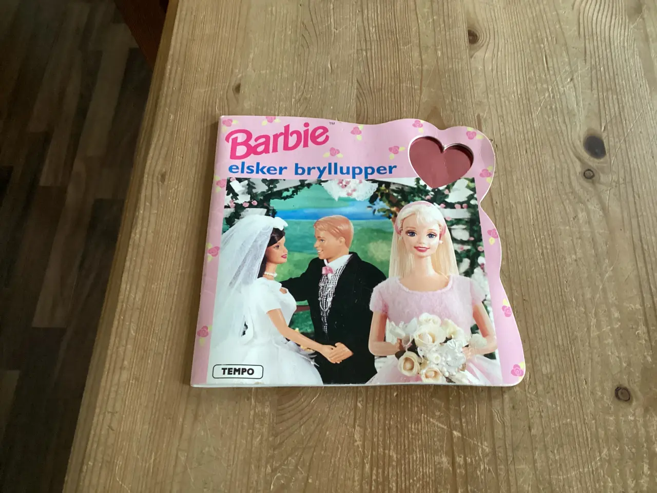 Billede 10 - Barbie Bøger, Brevpapir, Kugleramme
