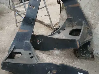 Puma/new holland t7/t7000 ålö frontlæsser beslag