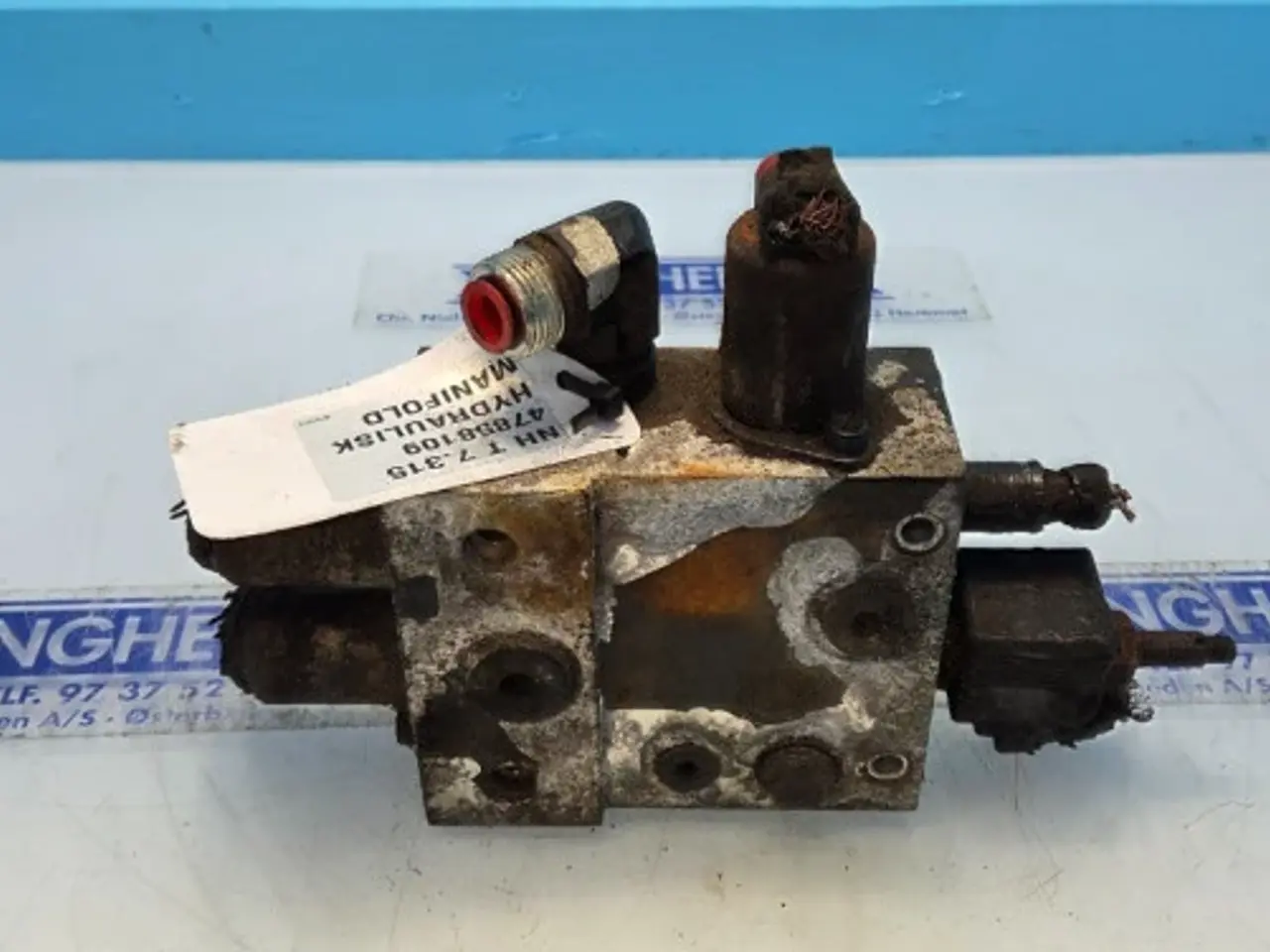 Billede 11 - New Holland T7.315 Hydraulikventil 47858109