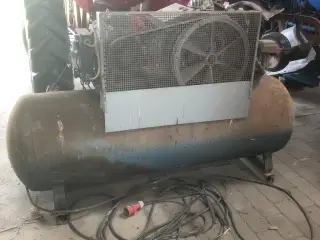 Kompressor