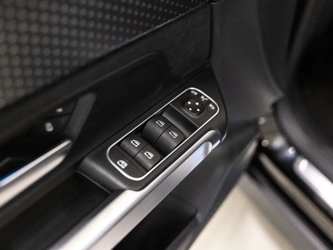 Billede 8 - Mercedes EQB350  AMG Advance 4Matic
