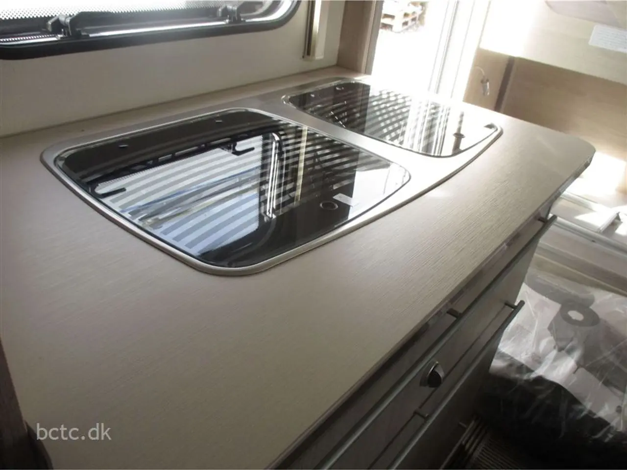 Billede 7 - 2020 - Caravelair ALBA 426 DK Line Family