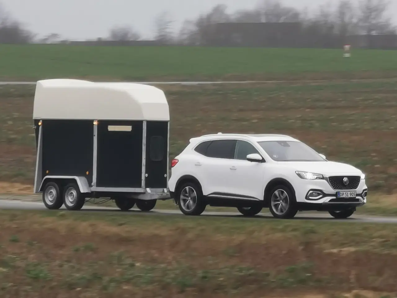 Billede 9 - MG EHS HYBRID Med træk 1500kg.