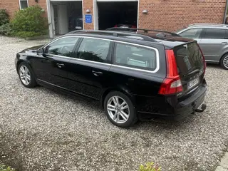 Skal ses flot Volvo v70 D4 med oliefyr