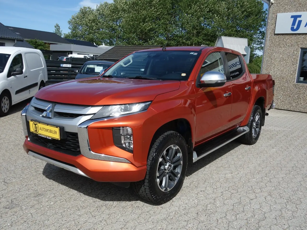 Billede 2 - Mitsubishi L200 2,2 DI-D Intense Db.Kab aut.
