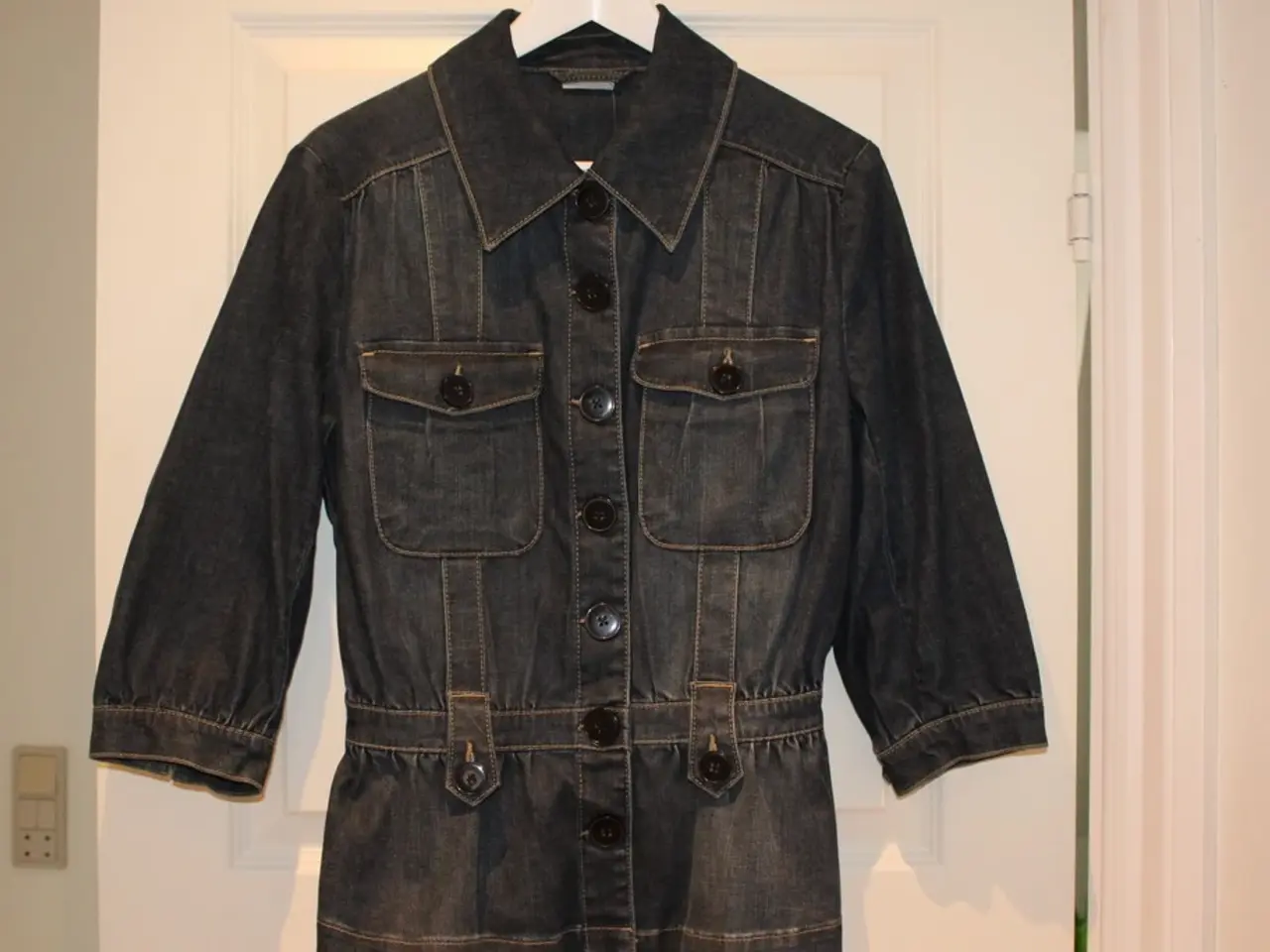 Billede 5 - NY denim jakke fra Noa Noa