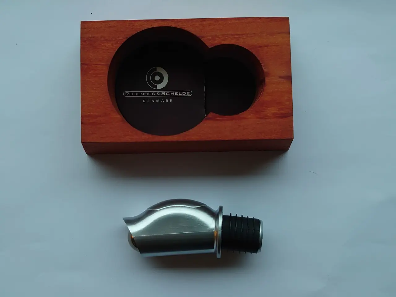 Billede 2 - Patent wine stopper, Rodenhus og Schelde