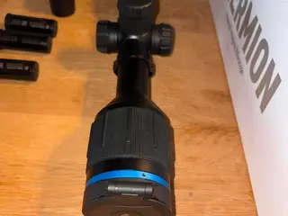 Pulsar Thermion 2 XQ38 – komplet med Blasermontage