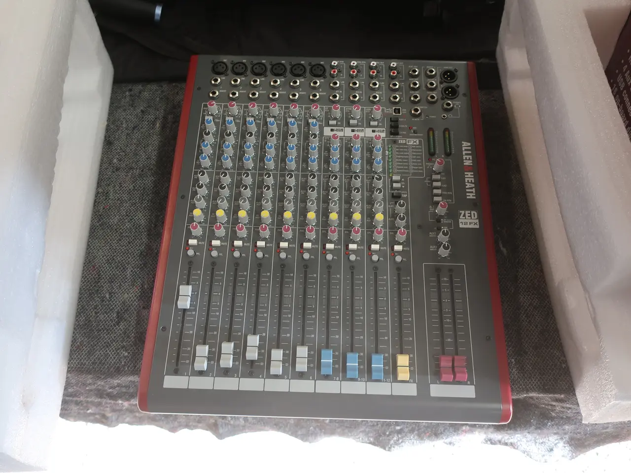 Billede 2 - Stereo mixer ALLEN & HEATH ZED 12 FX