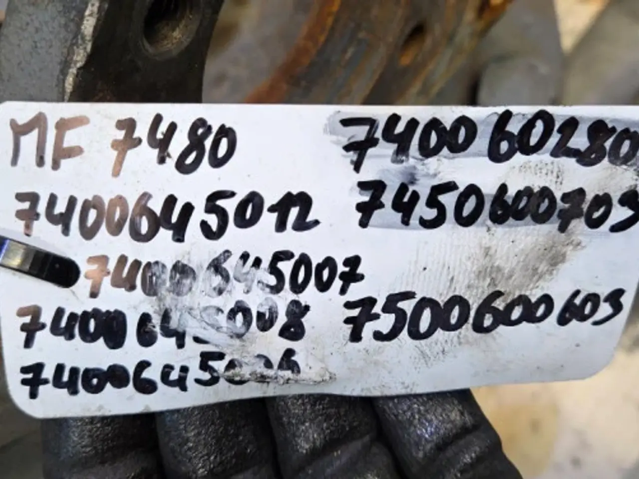Billede 15 - Massey Ferguson 7480  Hjulnav  7400645012