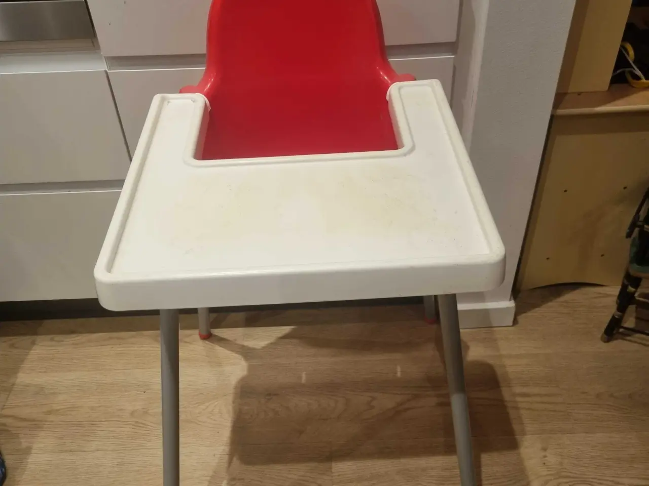 Billede 1 - Rød ikea højstol