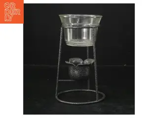 Glas vase og metal lysestage med ornament (str. Ø. 8,5 cm. længde, 17,5 cm)