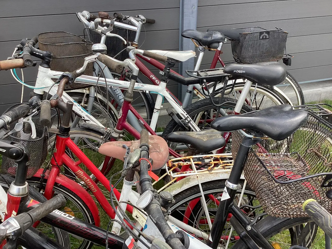 Billede 1 - 18 stk. Defekte cykler.