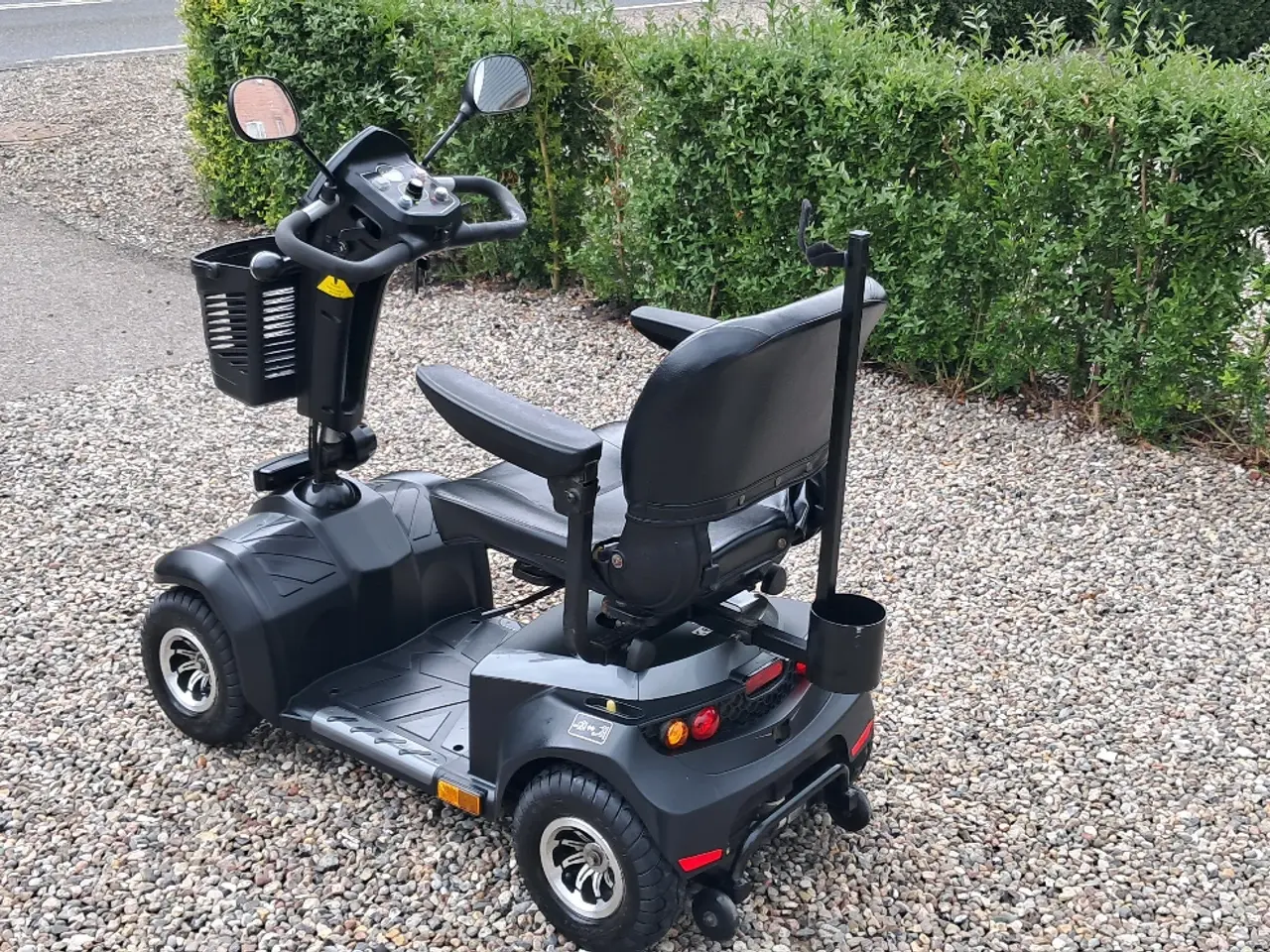 Billede 2 - 4-hjulet elscooter med gode batterier 