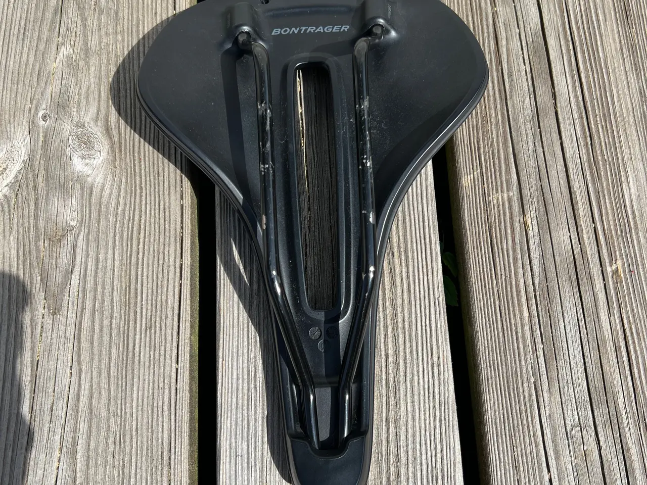 Billede 2 - Bontrager cykelsadel. Ca. 270X165 mm