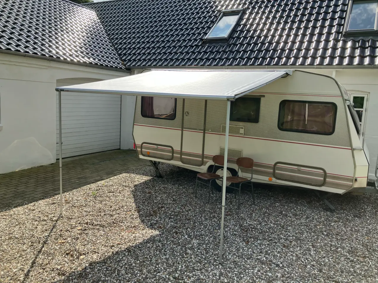 Billede 4 - Thule omnistor 3 meter + 2 sider med vinduer