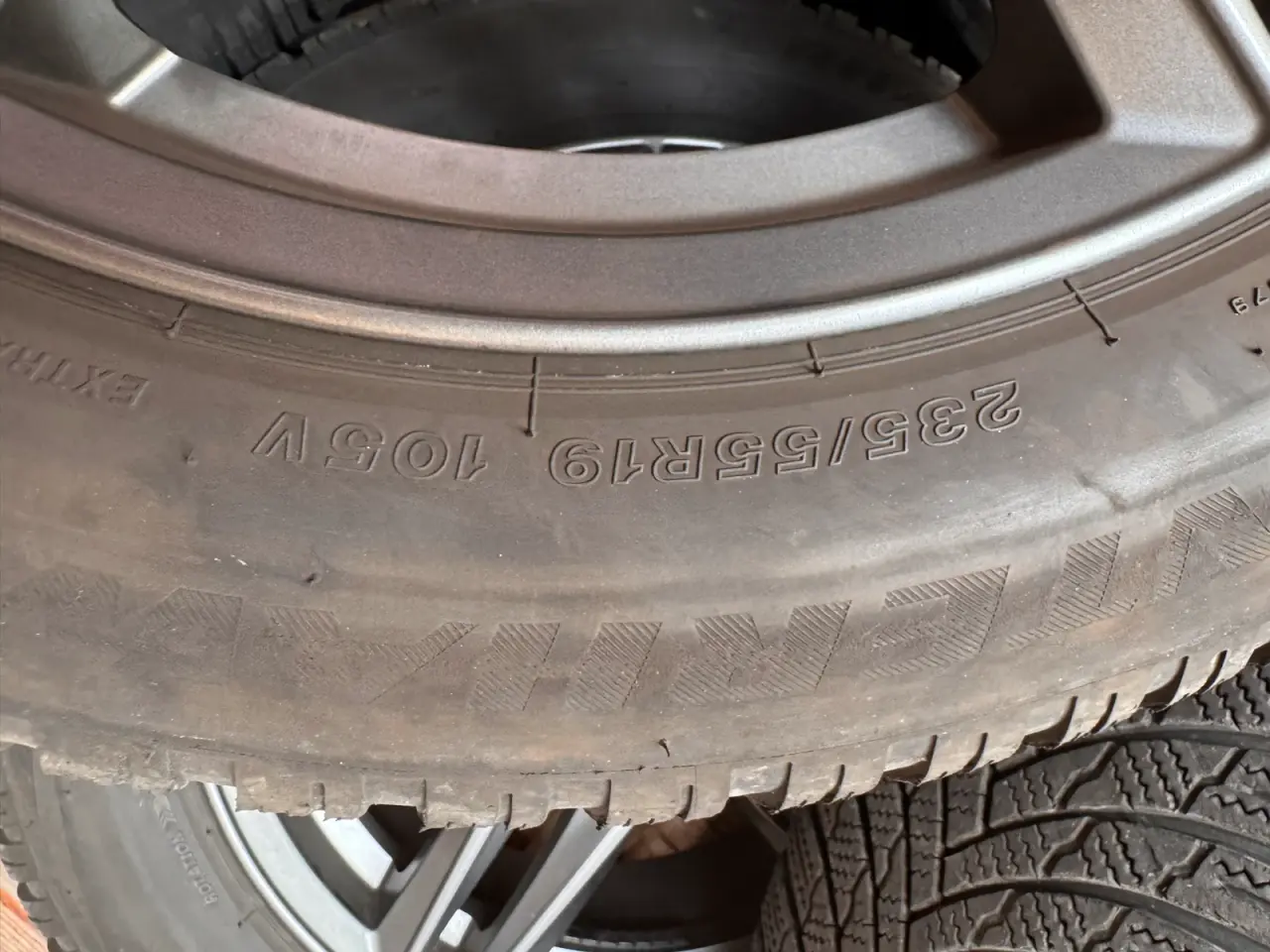 Billede 5 - Originale Nissan Ariya 19” vinterhjul – kun kørt c