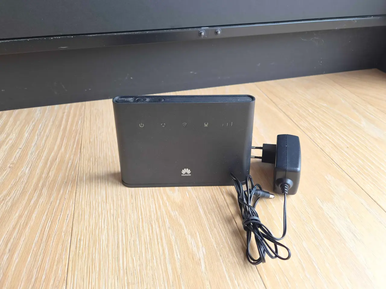Billede 1 - Router, Huawei B310