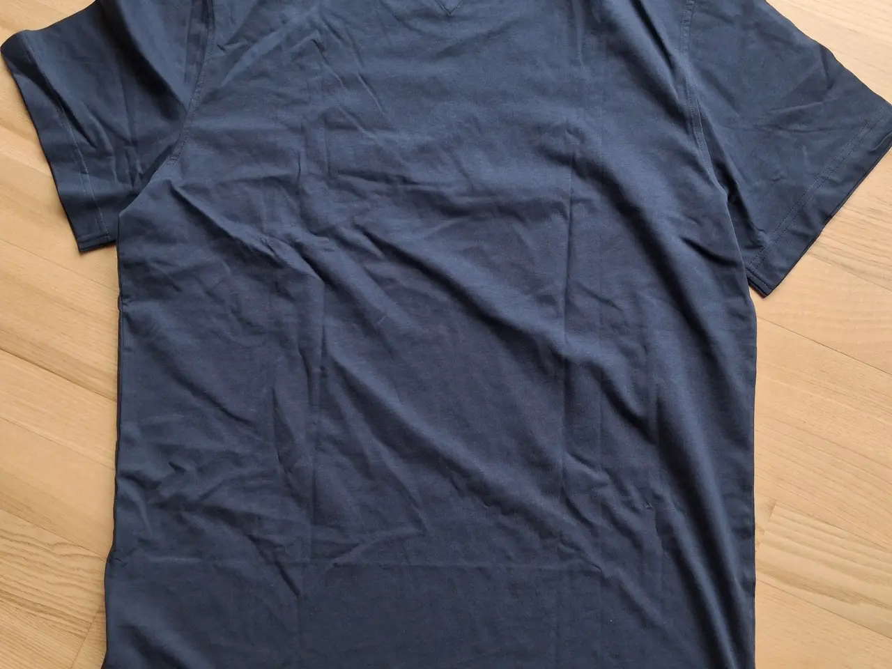 Billede 2 - Tommy Jeans t-shirt, str. M, ny med mærke