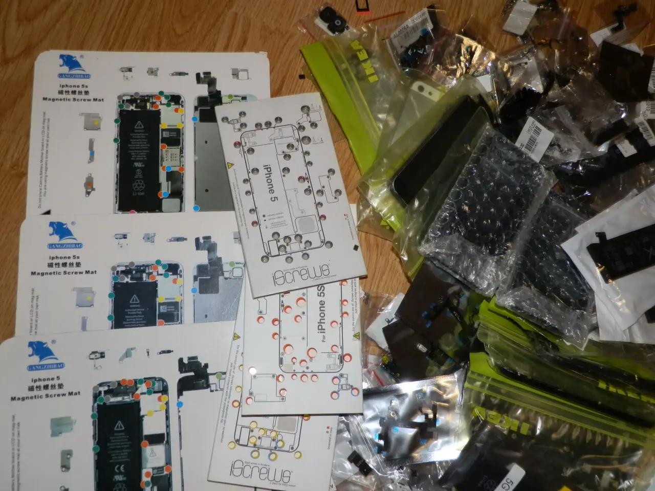 Billede 2 - Stort lot med div. iPhone 5, 5S, 5C og div. dele.