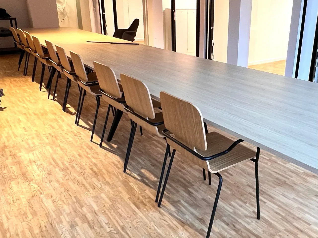 Billede 2 - Labofa Ohio Wire Chair Stol – Træ med Sort Stel