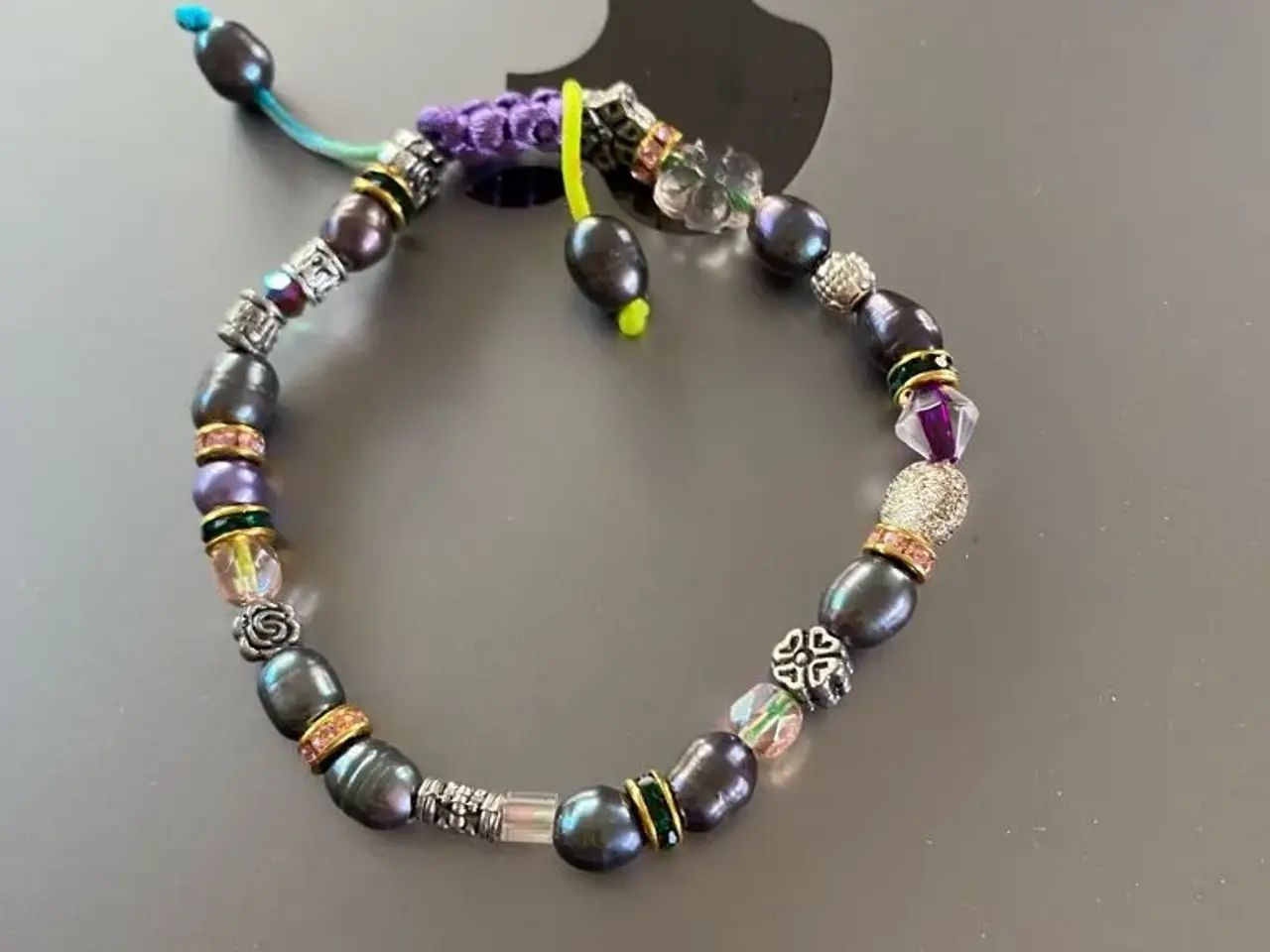 Billede 6 - Nye knyttede armbånd