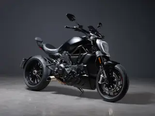 Ducati Diavel Thermignoni udstødning