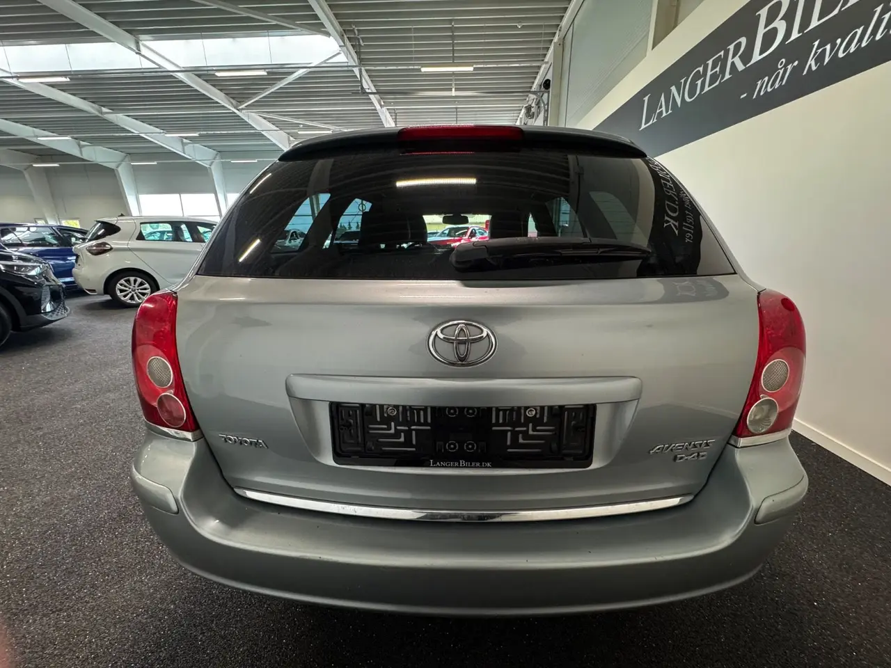 Billede 4 - Toyota Avensis 2,2 D-CAT 177 Executive stc.