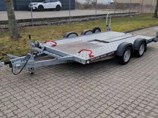 Brian James A-type Biltrailer