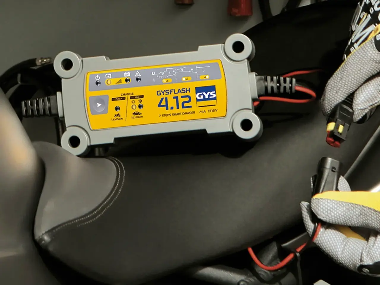 Billede 5 - Gysflash 4.12 4A oplader til små køretøjers 12V batterier