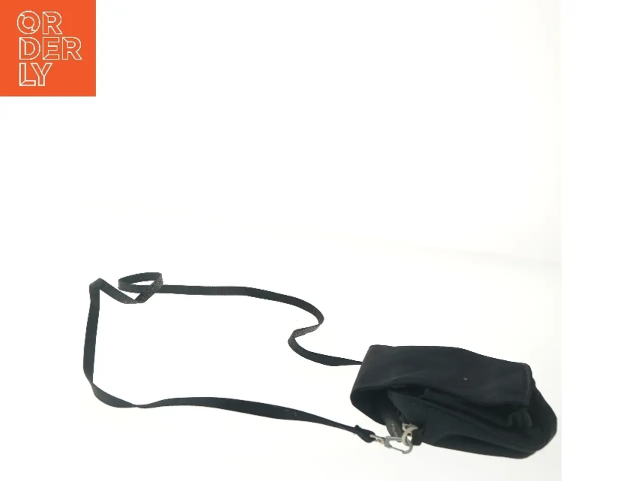 Billede 4 - Sort skuldertaske (str. 18x17 cm)