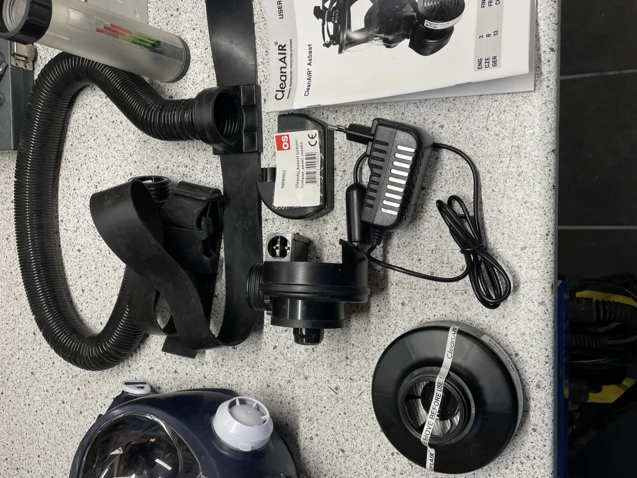 Billede 2 - Cleanair  helmaske m/asbest turboenhed 