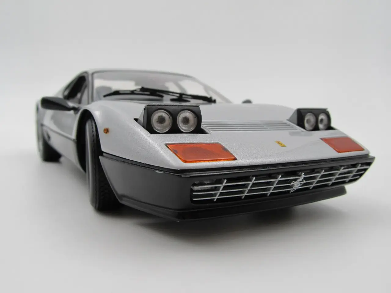 Billede 9 - 1976 Ferrari 512 BB - 1:18 - KYOSHO
