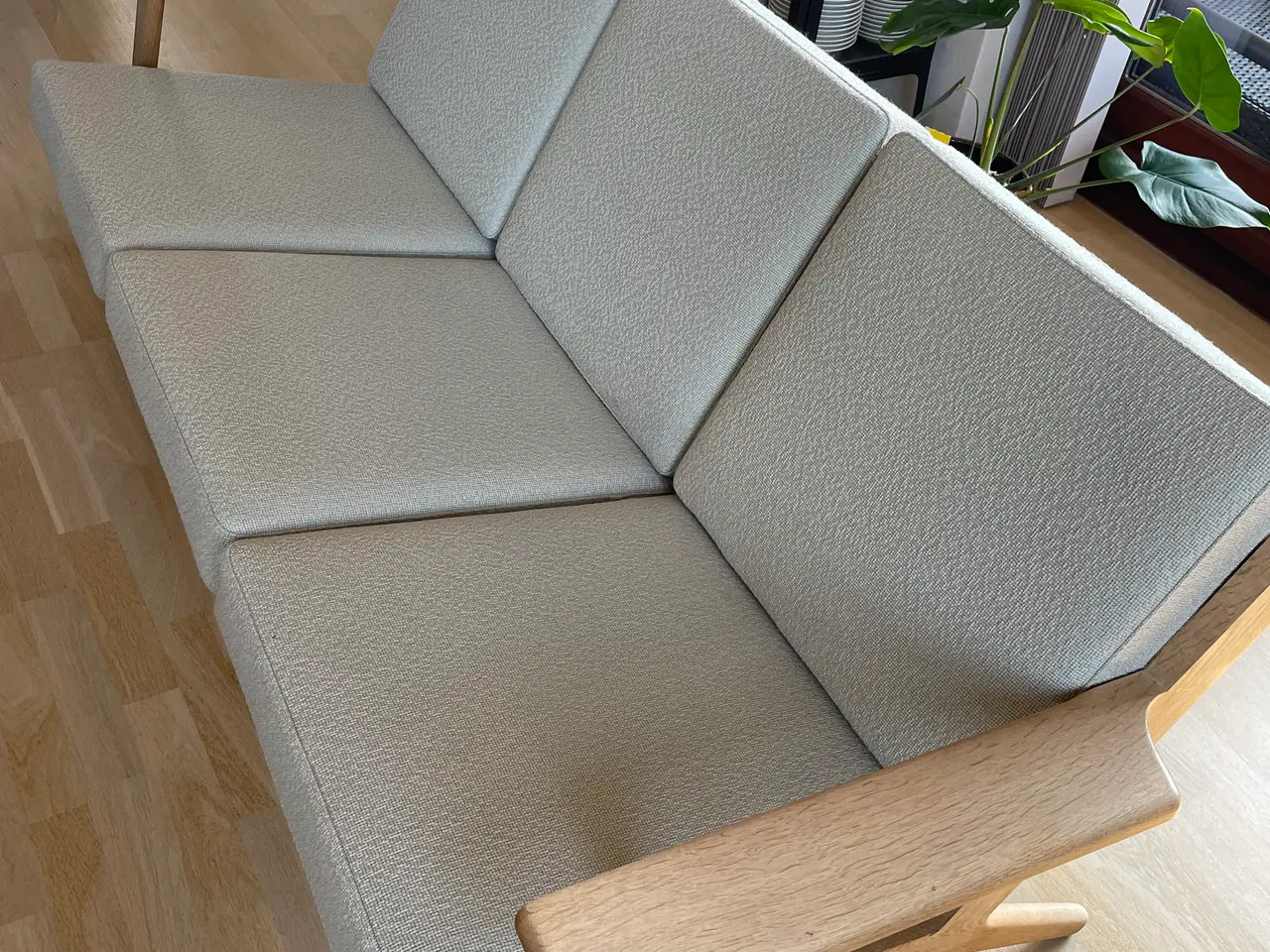 Billede 2 - Sofa og to lænestole fra Wegner