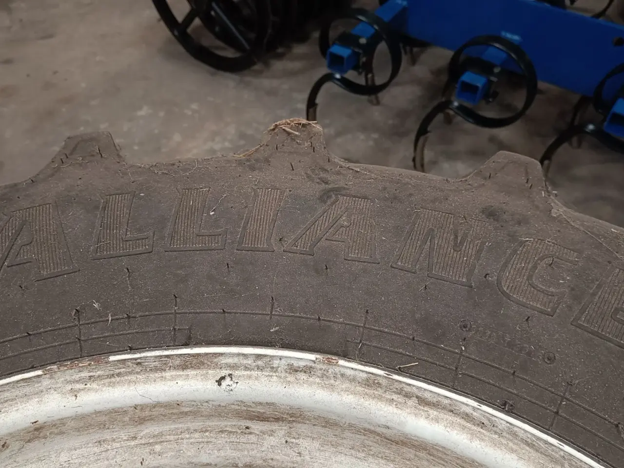 Billede 3 - - - - Hjul, For hjul 380/85 R30, Bag hjul 380/90R46