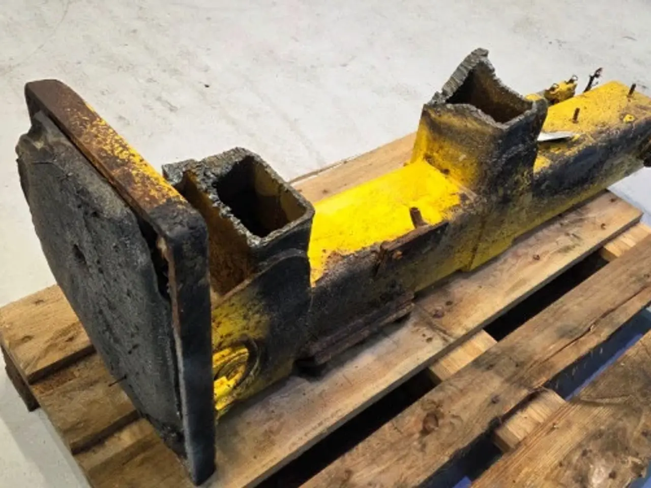 Billede 18 - New Holland LB115B Støtteben L. 87376353