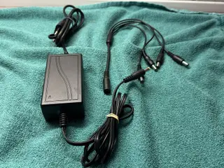 Oplader AC/DC 12v 3000mA for CCTV Kamera