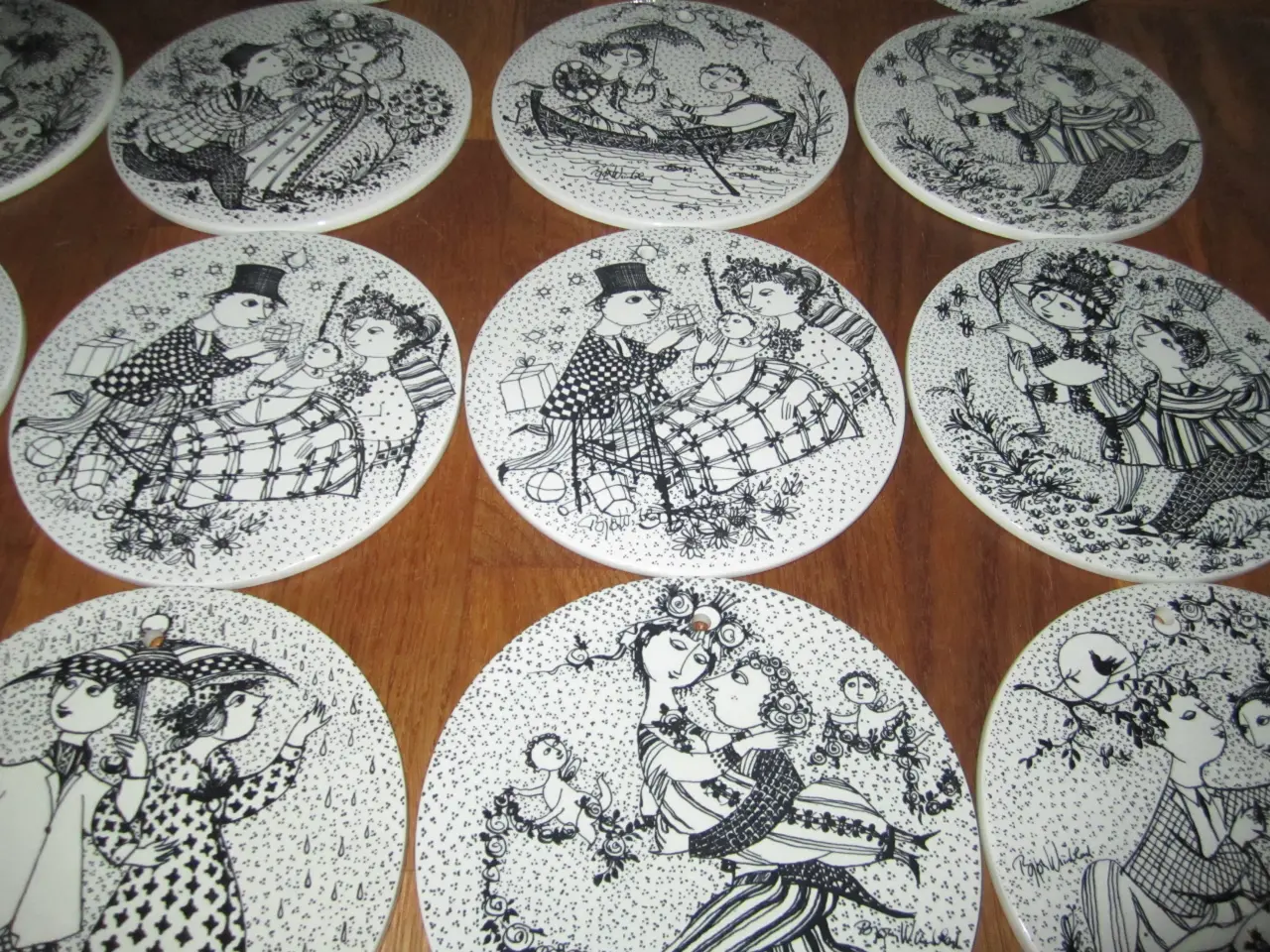 Billede 1 - BYD. BJØRN WIINBLAD. Platter.