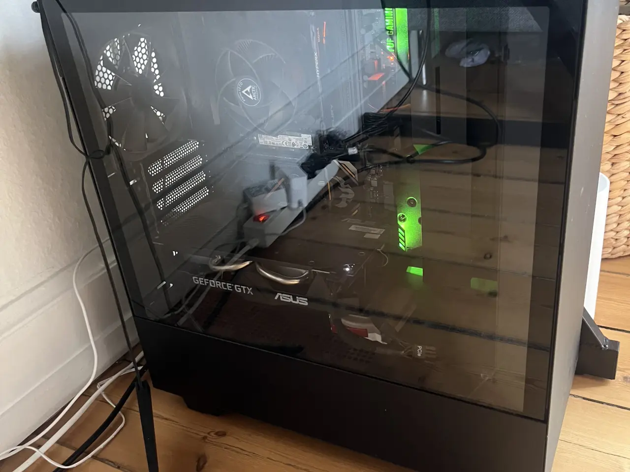 Billede 3 - Gaming setup sælges