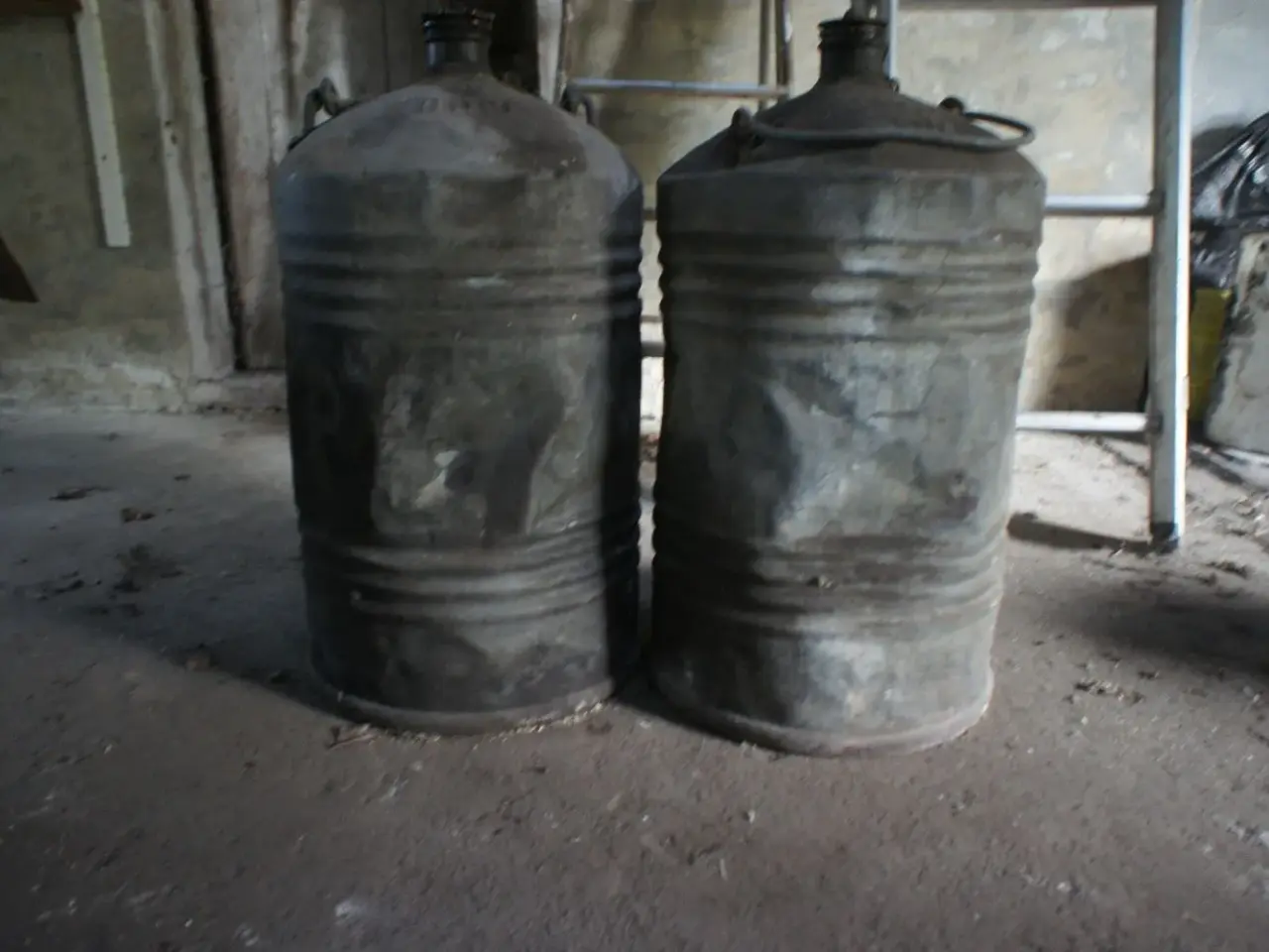 Billede 1 - Petroliumsdunke, 40 liter